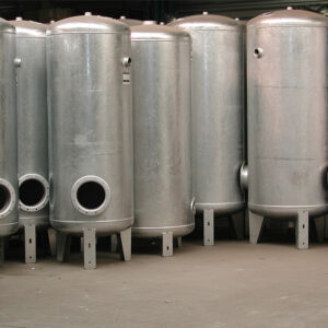 Stainless Steel vessels for side mount